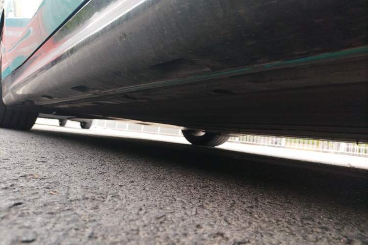 Used Xiaomi Auto SU7 2024 Rear-Drive Long-Range Intelligent Driving Version Chassis Front Right