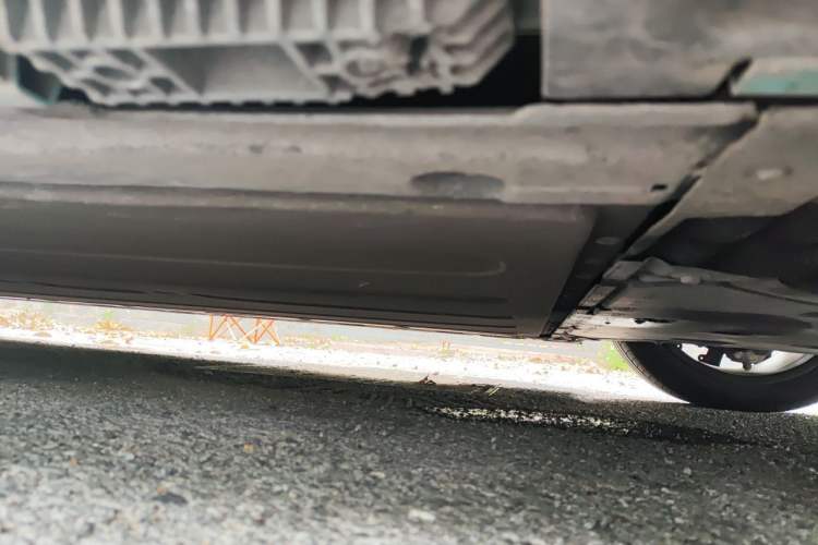 Used Xiaomi Auto SU7 2024 Rear-Drive Long-Range Intelligent Driving Version Chassis Front Right