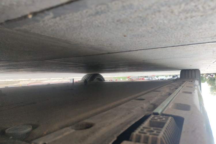 Used Xiaomi Auto SU7 2024 Rear-Drive Long-Range Intelligent Driving Version Chassis Front Right