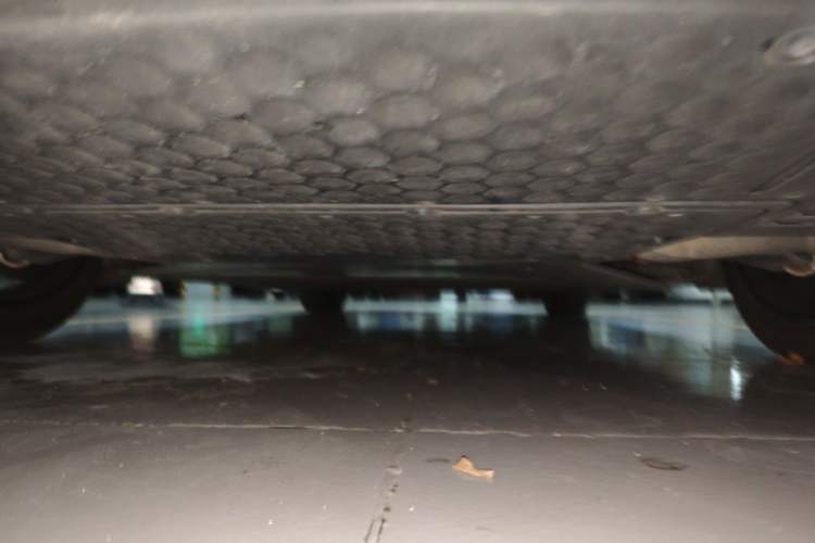 Used Xiaomi Auto SU7 2024 Four-Wheel-Drive Max Founder's Edition Chassis Rear