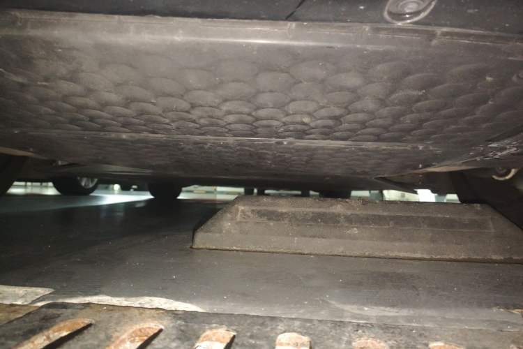 Used Xiaomi Auto SU7 2024 Four-Wheel-Drive Max Founder's Edition Chassis Rear
