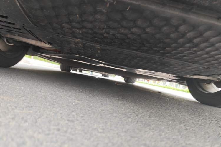 Used Xiaomi Auto SU7 2024 Four-Wheel Drive Ultra-Long Range Advanced Intelligent Driving Max Edition Chassis Rear
