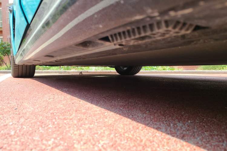 Used Xiaomi Auto SU7 2024 Rear-Drive Ultra-Long Range Advanced Pro-Level Intelligent Driving Version Chassis Rear Left