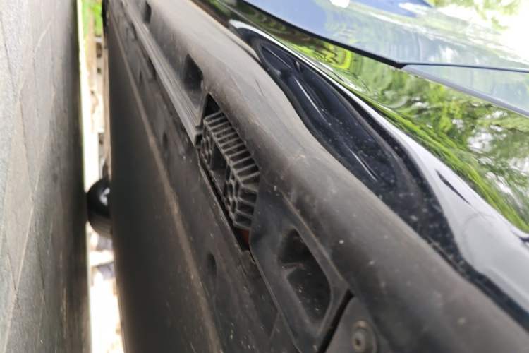 Used Xiaomi Auto SU7 2024 Four-Wheel Drive Ultra-Long Range Advanced Intelligent Driving Max Edition Chassis Rear Left