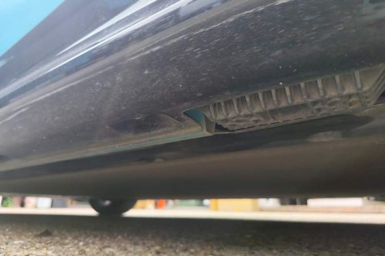 Used Xiaomi Auto SU7 2024 Four-Wheel Drive Ultra-Long Range Advanced Intelligent Driving Max Edition Chassis Rear Left