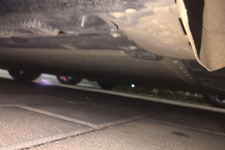 Used Xiaomi Auto SU7 2024 Four-Wheel Drive Ultra-Long Range Advanced Intelligent Driving Max Edition Chassis Rear Left