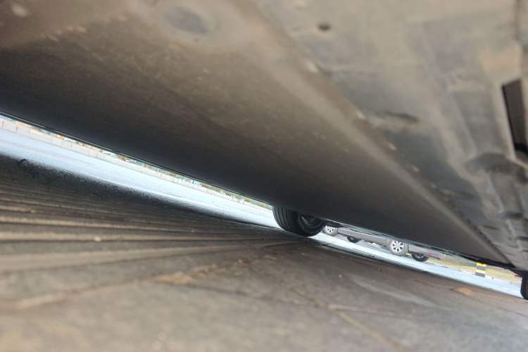 Used Xiaomi Auto SU7 2024 Rear-Drive Ultra-Long Range Advanced Pro-Level Intelligent Driving Version Chassis Rear Right
