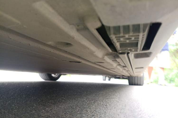 Used Xiaomi Auto SU7 2024 Four-Wheel Drive Ultra-Long Range Advanced Intelligent Driving Max Edition Chassis Rear Right