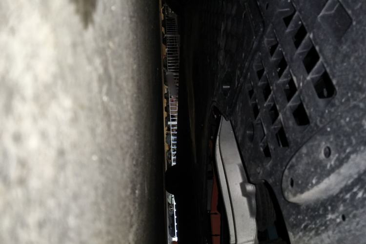 Used Xiaomi Auto SU7 2024 Four-Wheel Drive Ultra-Long Range Advanced Intelligent Driving Max Edition Chassis Rear Right