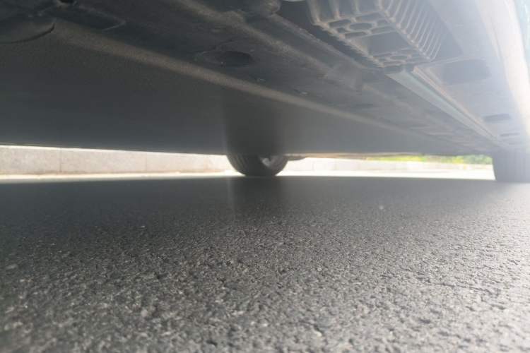 Used Xiaomi Auto SU7 2024 Four-Wheel Drive Ultra-Long Range Advanced Intelligent Driving Max Edition Chassis Rear Right