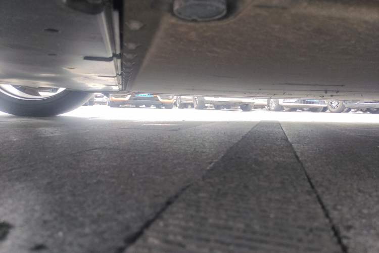 Used Xiaomi Auto SU7 2024 Rear-Drive Long-Range Intelligent Driving Version Chassis Rear Right