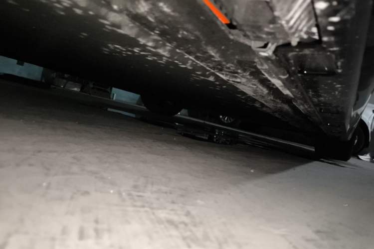 Used Xiaomi Auto SU7 2024 Four-Wheel Drive Ultra-Long Range Advanced Intelligent Driving Max Edition Chassis Rear Right