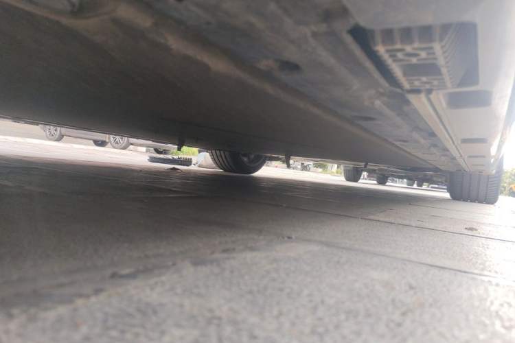 Used Xiaomi Auto SU7 2024 Rear-Drive Long-Range Intelligent Driving Version Chassis Rear Right