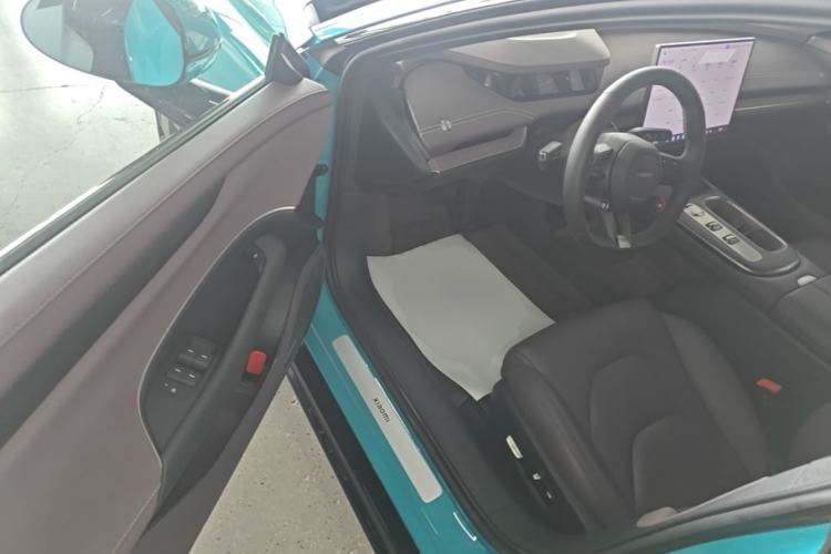Used Xiaomi Auto SU7 2024 Rear-Drive Long-Range Intelligent Driving Version Driver Seat