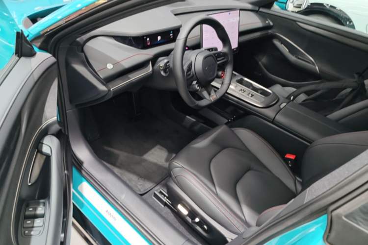 Used Xiaomi Auto SU7 2024 Rear-Drive Ultra-Long Range Advanced Pro-Level Intelligent Driving Version Driver Seat