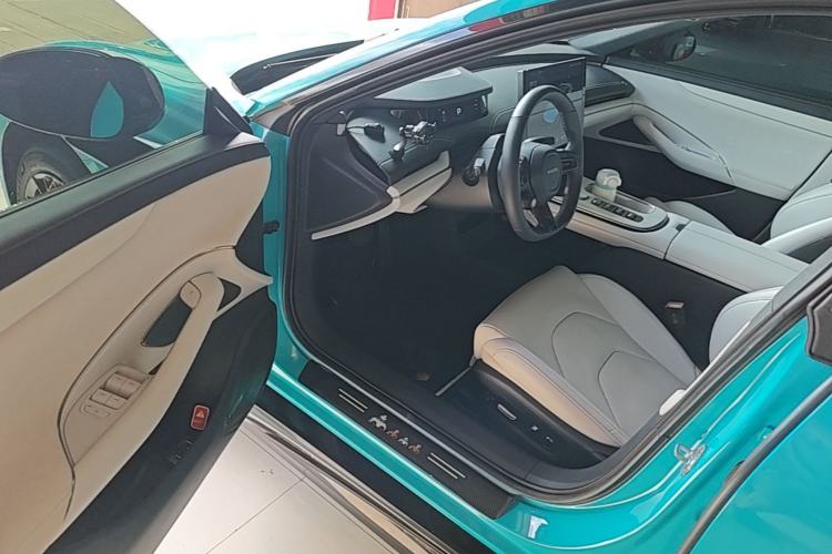 Used Xiaomi Auto SU7 2024 Rear-Drive Standard Founder Edition Driver Seat