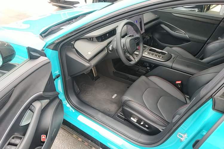 Used Xiaomi Auto SU7 2024 Four-Wheel-Drive Max Founder's Edition Driver Seat