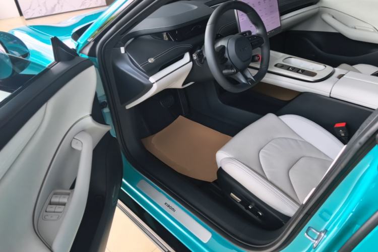 Used Xiaomi Auto SU7 2024 Rear-Drive Long-Range Intelligent Driving Version Driver Seat
