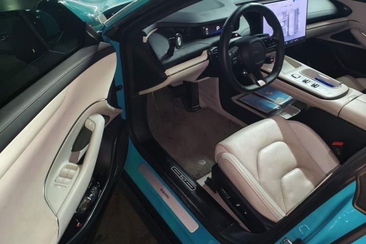 Used Xiaomi Auto SU7 2024 Rear-Drive Long-Range Intelligent Driving Version Driver Seat