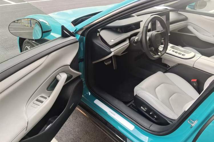 Used Xiaomi Auto SU7 2024 Rear-Drive Ultra-Long Range Advanced Pro-Level Intelligent Driving Version Driver Seat