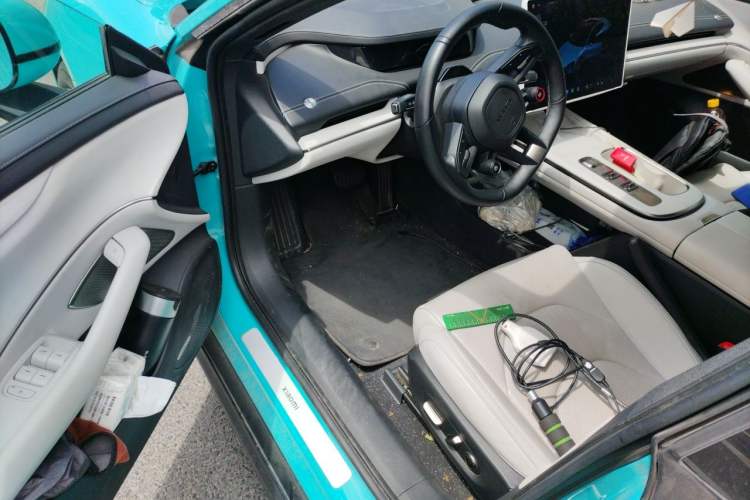 Used Xiaomi Auto SU7 2024 Rear-Drive Long-Range Intelligent Driving Version Driver Seat