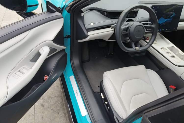 Used Xiaomi Auto SU7 2024 Rear-Drive Long-Range Intelligent Driving Version Driver Seat