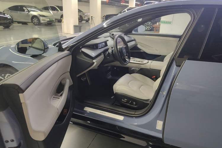 Used Xiaomi Auto SU7 2024 Four-Wheel-Drive Max Founder's Edition Driver Seat