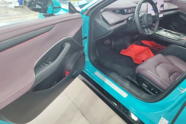 Used Xiaomi Auto SU7 2024 Rear-Drive Ultra-Long Range Advanced Pro-Level Intelligent Driving Version Driver Seat