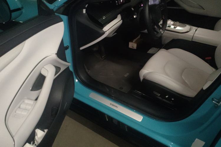 Used Xiaomi Auto SU7 2024 Rear-Drive Long-Range Intelligent Driving Version Driver Seat