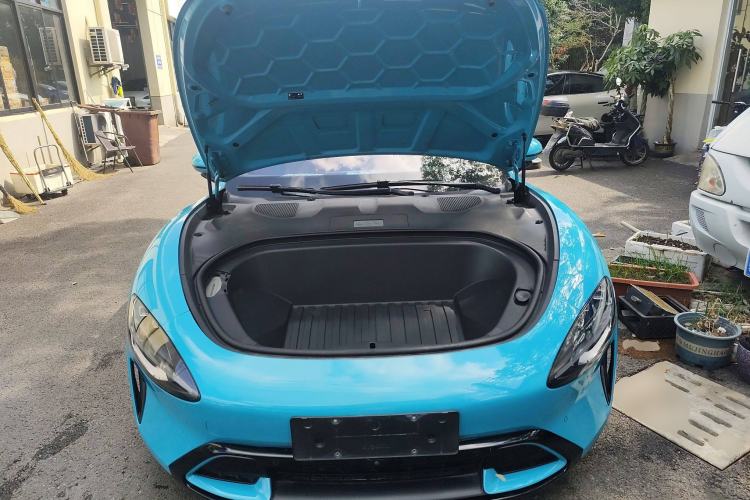 Used Xiaomi Auto SU7 2024 Four-Wheel Drive Ultra-Long Range Advanced Intelligent Driving Max Edition Engine Bay