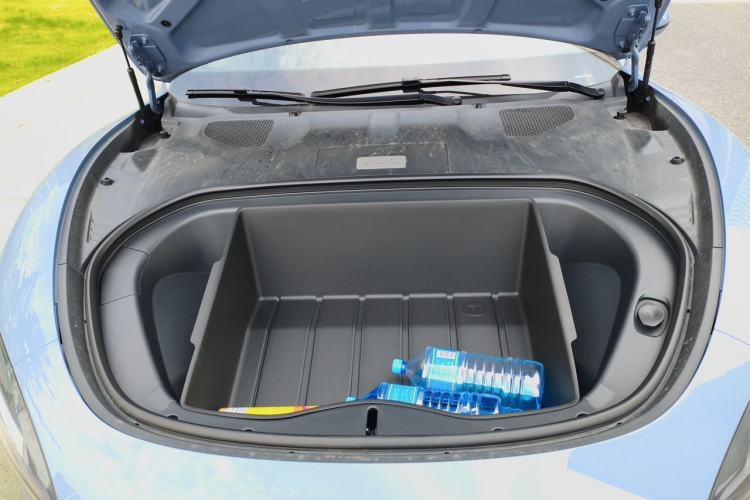 Used Xiaomi Auto SU7 2024 Rear-Drive Long-Range Intelligent Driving Version Engine Bay