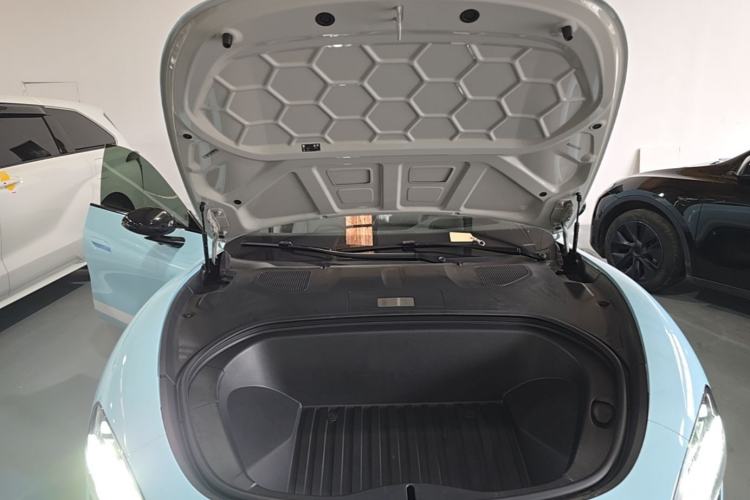Used Xiaomi Auto SU7 2024 Four-Wheel Drive Ultra-Long Range Advanced Intelligent Driving Max Edition Engine Bay