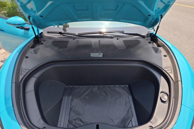 Used Xiaomi Auto SU7 2024 Four-Wheel Drive Ultra-Long Range Advanced Intelligent Driving Max Edition Engine Bay
