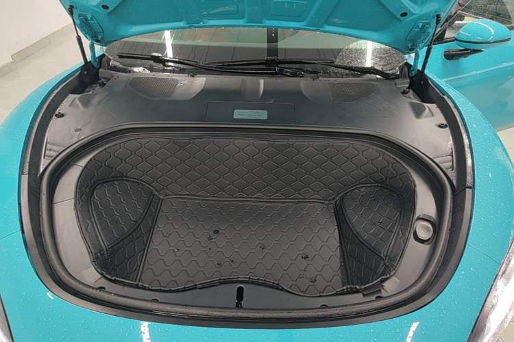 Used Xiaomi Auto SU7 2024 Rear-Drive Standard Founder Edition Engine Bay