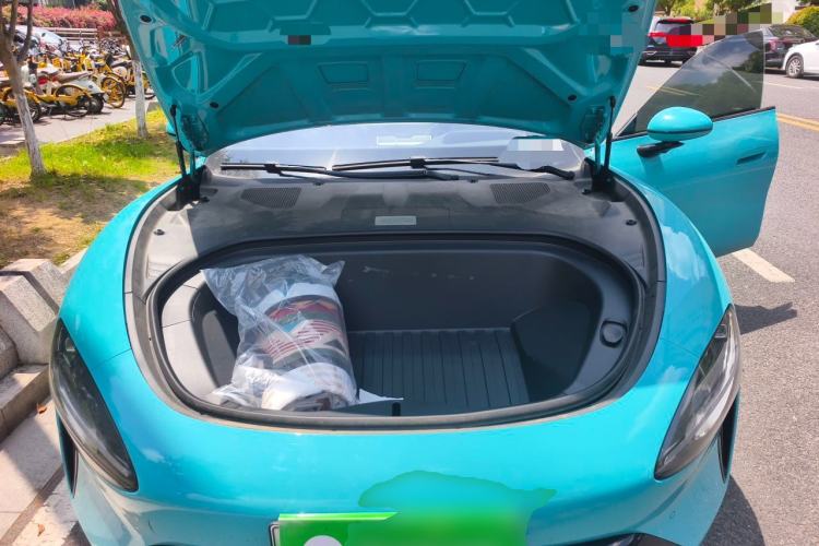 Used Xiaomi Auto SU7 2024 Four-Wheel Drive Ultra-Long Range Advanced Intelligent Driving Max Edition Engine Bay