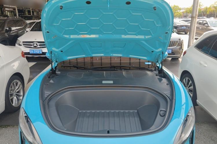 Used Xiaomi Auto SU7 2024 Four-Wheel Drive Ultra-Long Range Advanced Intelligent Driving Max Edition Engine Bay