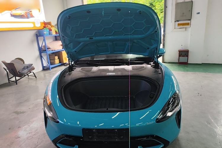 Used Xiaomi Auto SU7 2024 Rear-Drive Long-Range Intelligent Driving Version Engine Bay