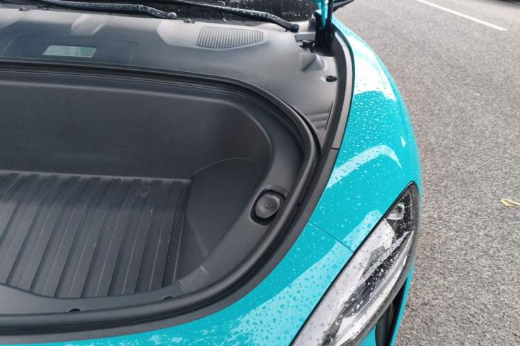 Used Xiaomi Auto SU7 2024 Rear-Drive Standard Founder Edition Engine Bay Left