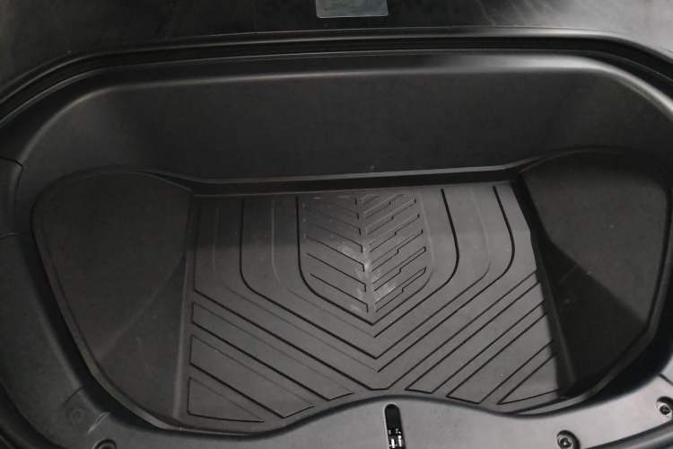 Used Xiaomi Auto SU7 2024 Four-Wheel Drive Ultra-Long Range Advanced Intelligent Driving Max Edition Engine Bay