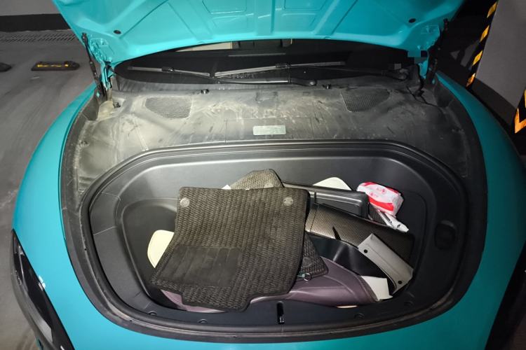 Used Xiaomi Auto SU7 2024 Rear-Drive Long-Range Intelligent Driving Version Engine Bay