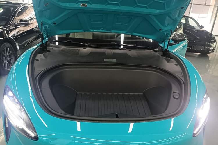 Used Xiaomi Auto SU7 2024 Four-Wheel-Drive Max Founder's Edition Engine Bay