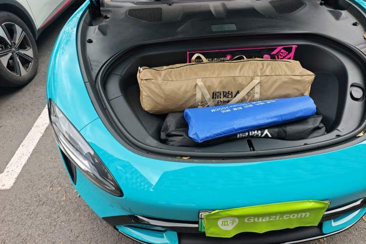 Used Xiaomi Auto SU7 2024 Rear-Drive Ultra-Long Range Advanced Pro-Level Intelligent Driving Version Engine Bay Right