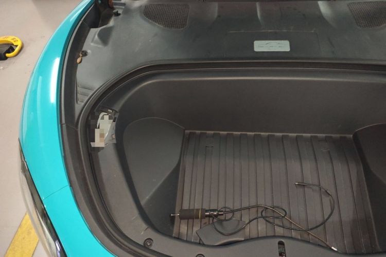 Used Xiaomi Auto SU7 2024 Four-Wheel-Drive Max Founder's Edition Engine Bay Right