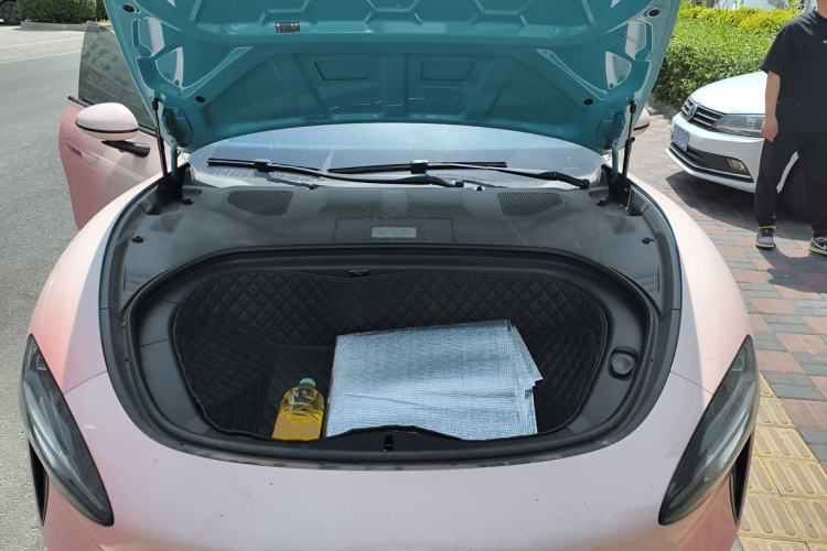 Used Xiaomi Auto SU7 2024 Rear-Drive Long-Range Intelligent Driving Version Engine Bay