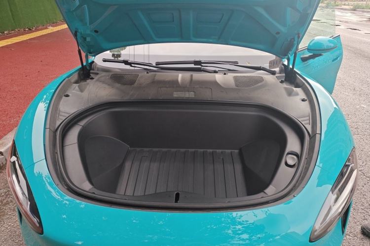 Used Xiaomi Auto SU7 2024 Four-Wheel Drive Ultra-Long Range Advanced Intelligent Driving Max Edition Engine Bay