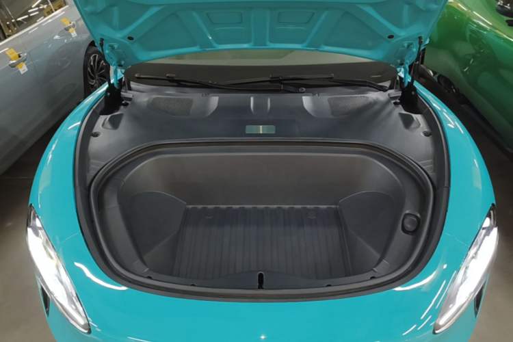 Used Xiaomi Auto SU7 2024 Rear-Drive Ultra-Long Range Advanced Pro-Level Intelligent Driving Version Engine Bay