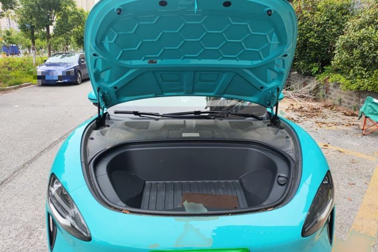 Used Xiaomi Auto SU7 2024 Rear-Drive Long-Range Intelligent Driving Version Engine Bay
