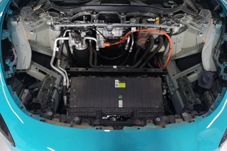 Used Xiaomi Auto SU7 2024 Rear-Drive Long-Range Intelligent Driving Version Engine Bay