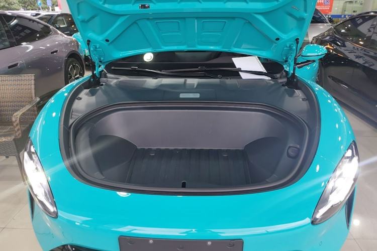 Used Xiaomi Auto SU7 2024 Rear-Drive Ultra-Long Range Advanced Pro-Level Intelligent Driving Version Engine Bay