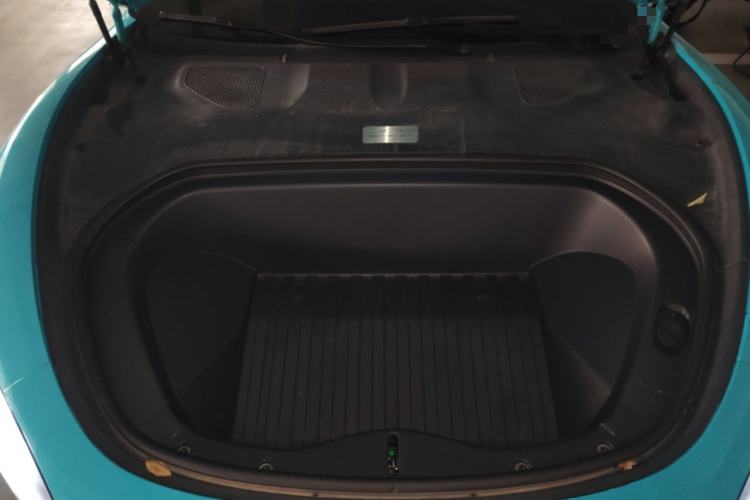 Used Xiaomi Auto SU7 2024 Rear-Drive Long-Range Intelligent Driving Version Engine Bay